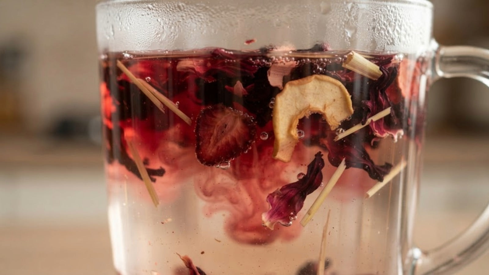 Morning Tea Ritual: Watch the Cup, Not the Clock