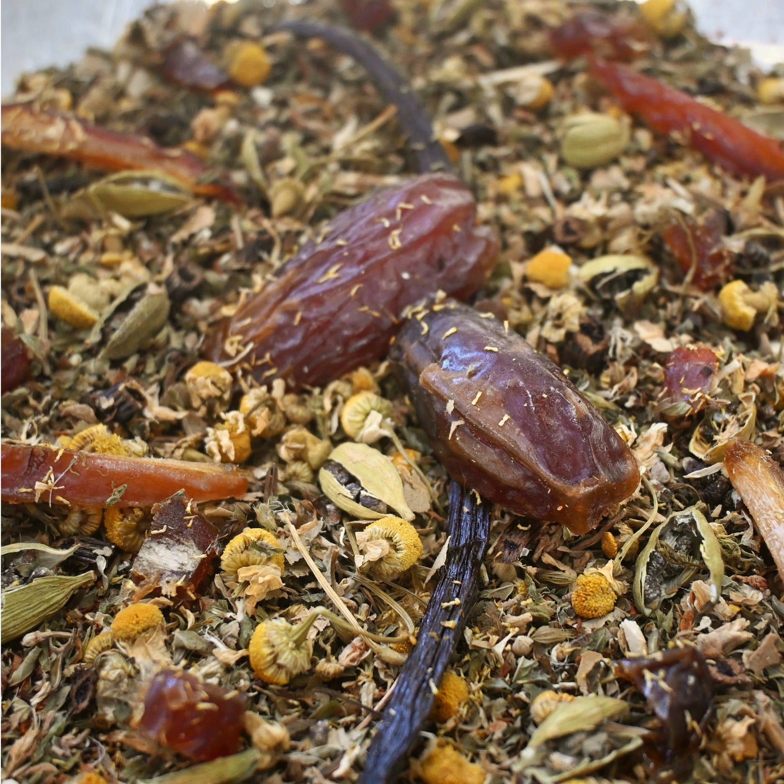 Moonlight Stillness™ — Velvet Amber | Evening Ritual Herbal Tea